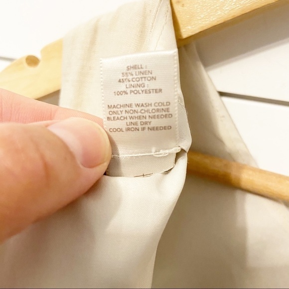 LOFT | Linen Blend Floral Fit and Flare Dress Size 6 - Picture 4 of 10